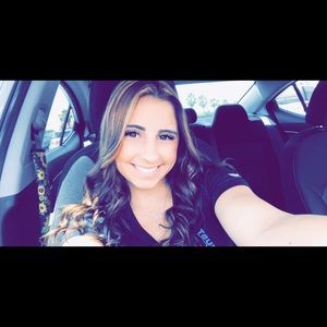 Meet your Posher, Lindsey